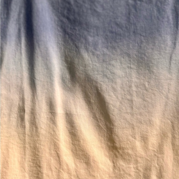 Jessica Simpson Blue Dip Dye Cold Shoulder Top Sz Lg - Picture 5 of 5